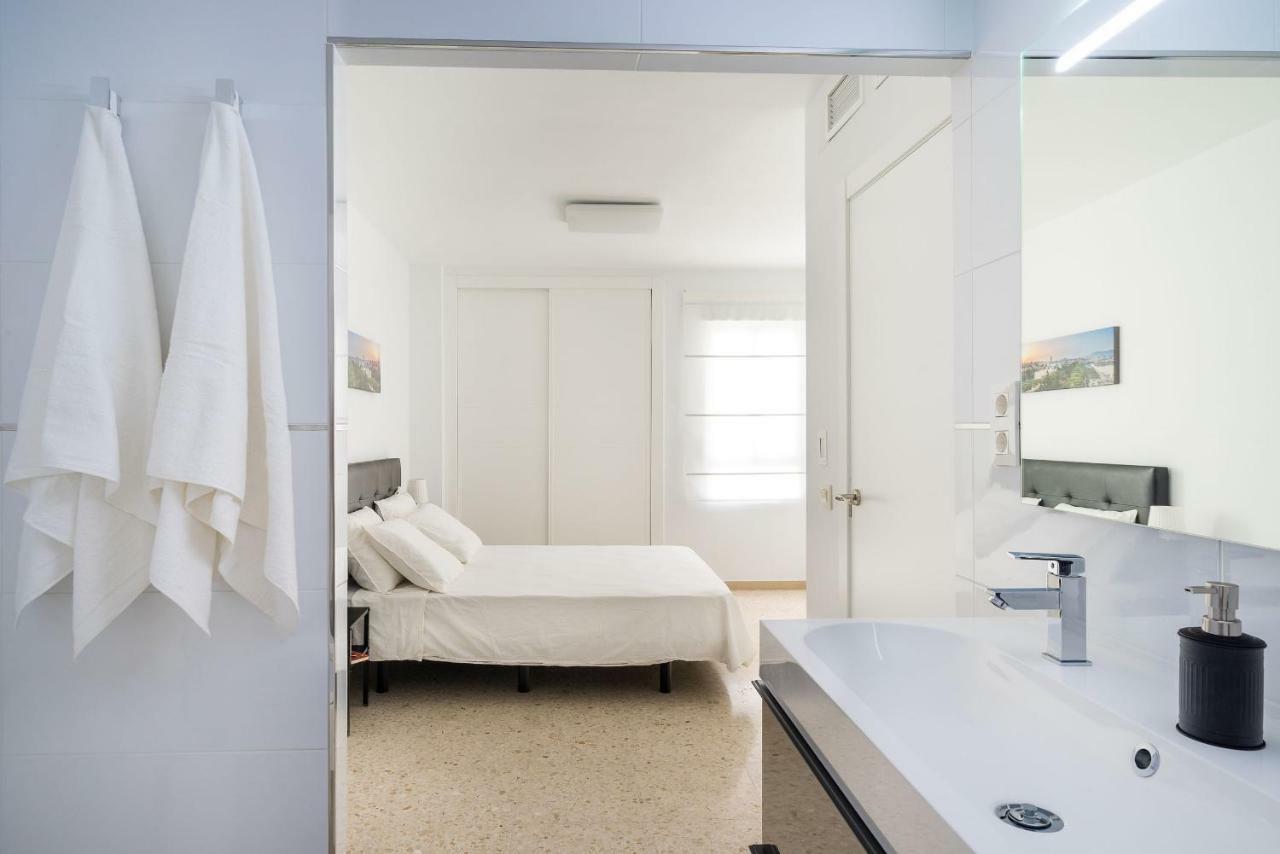 Arcos Beach Infostays - Free Parking Málaga Kültér fotó